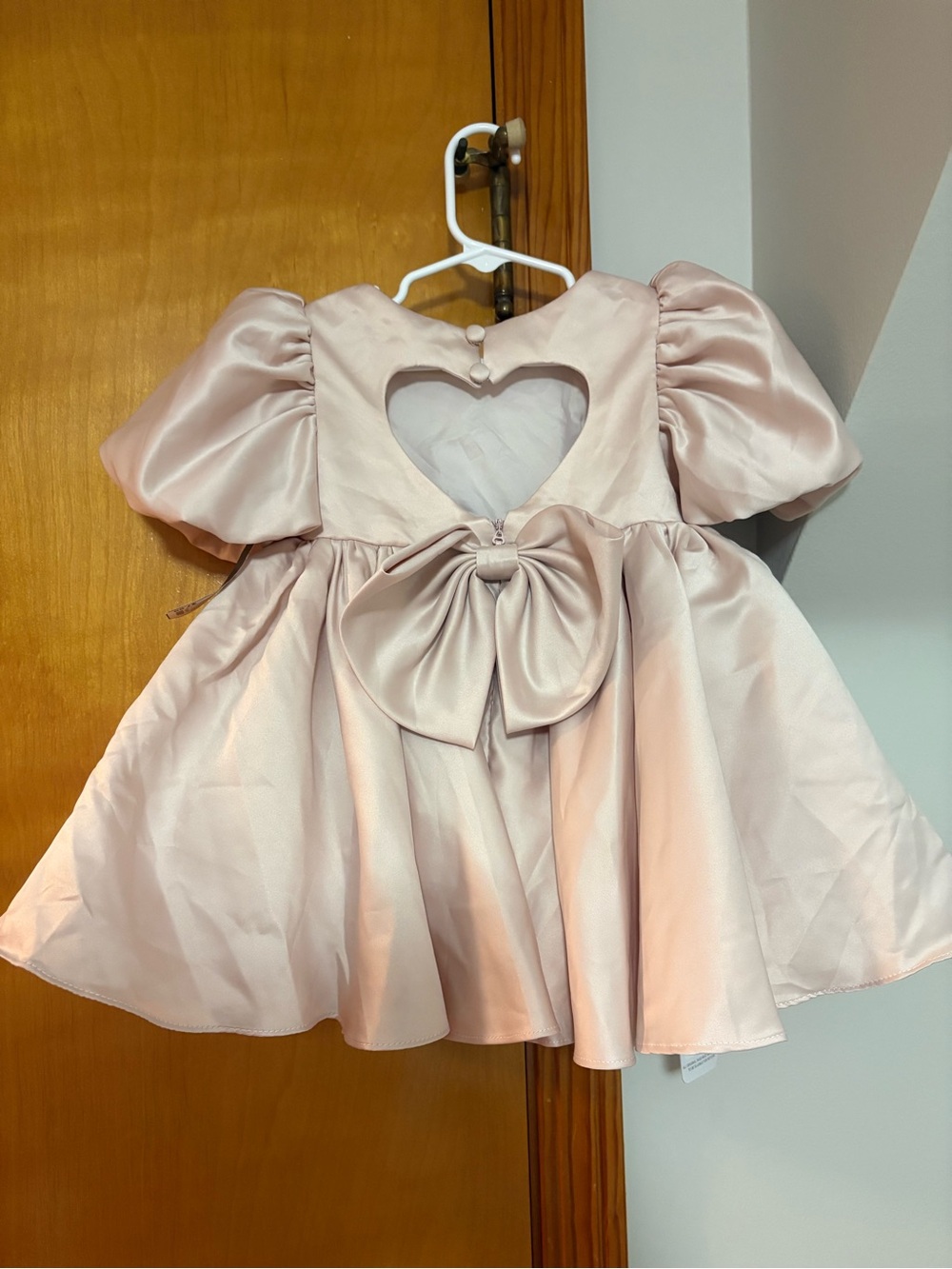 Azazie Girls Satin Heart-Back Bow Dress 2T